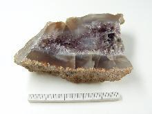 Quarz, Var. Achat mit Amethyst, MfNC Inv.-Nr. M13109